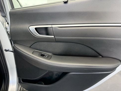 Used 2024 Hyundai Sonata Limited image 53
