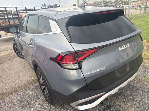 Used 2025 Kia Sportage EX FWD image 6
