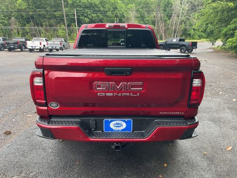 Used 2024 GMC Canyon Denali AWD/4WD image 5