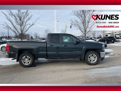 Used 2018 Chevrolet Silverado 1500 LT w/ All Star Edition image 4