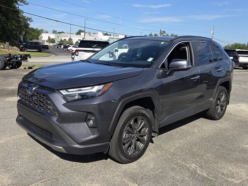 Used 2024 Toyota RAV4 Limited w/ Advanced Technology Package AWD/4WD image 4
