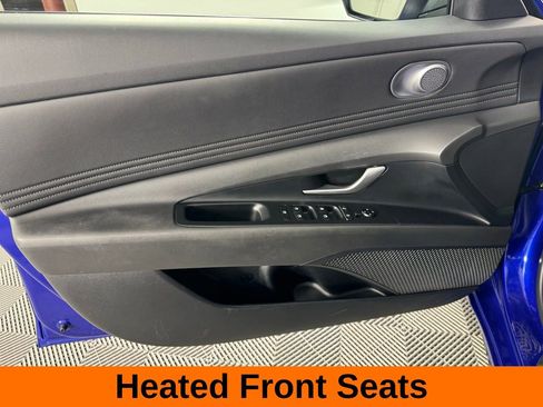 Used 2024 Hyundai Elantra SEL w/ Convenience Package image 11