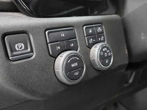 Used 2025 Chevrolet Silverado 2500 LT w/ Trail Boss Package image 50