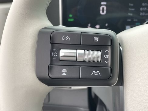 New 2026 Hyundai Santa Fe SEL FWD image 28