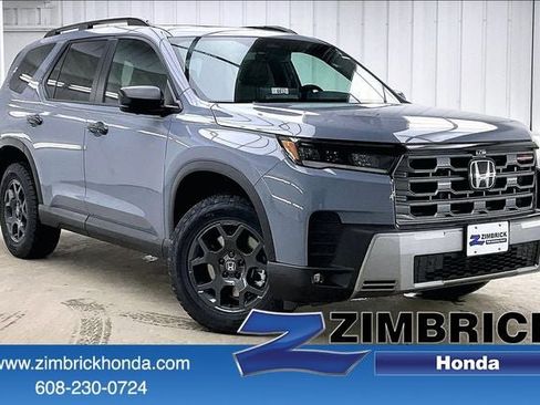 New 2026 Honda Pilot TrailSport image 1