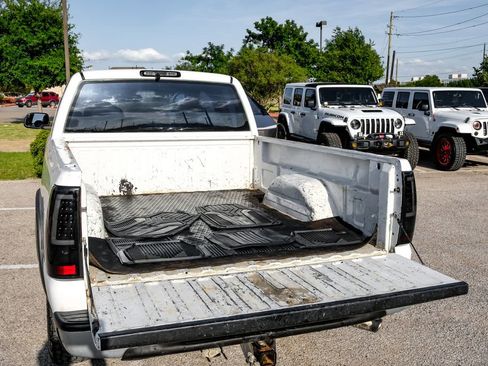 Used 2000 Chevrolet Silverado 1500 4x4 Extended Cab w/ Firm Ride Suspension Pkg image 45