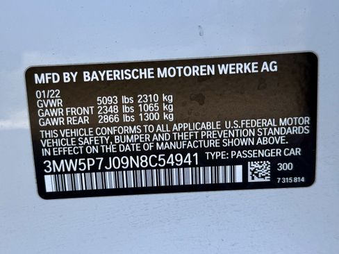 Used 2022 BMW 330e w/ M Sport Package RWD image 39
