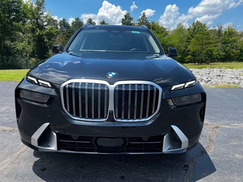Certified 2026 BMW X7 xDrive40i w/ Executive Package image 2