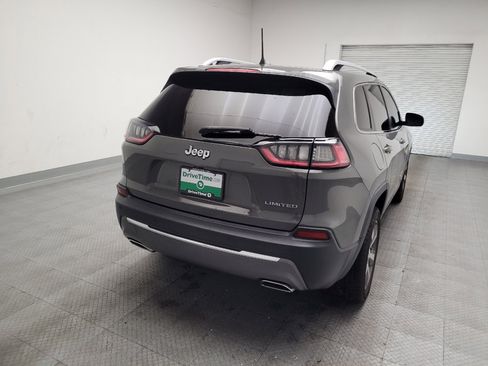 Used 2019 Jeep Cherokee Limited image 7
