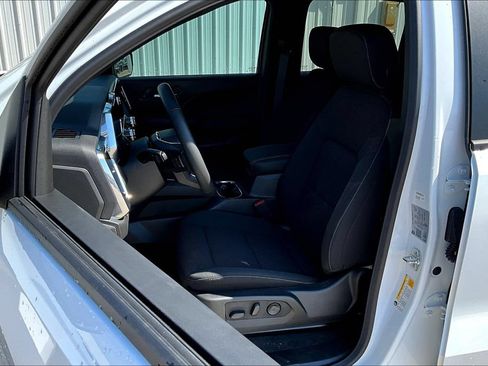 New 2026 GMC Canyon Elevation w/ Convenience Package RWD image 12