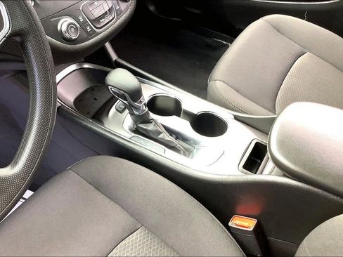 Used 2022 Chevrolet Malibu LS FWD image 20