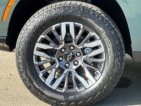 New 2026 Chevrolet Tahoe Z71 w/ Comfort Package image 39