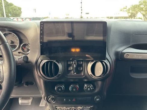 Used 2015 Jeep Wrangler Unlimited Sport w/ Quick Order Package 24S image 19