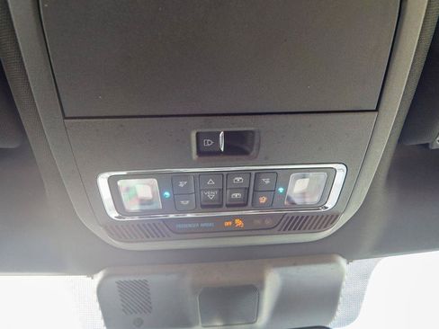 Used 2021 Ford F150 Lariat AWD/4WD image 37