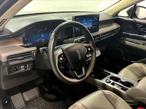 Used 2023 Lincoln Corsair Reserve w/ Equipment Group 201A image 17