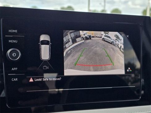 New 2026 Volkswagen Taos S image 15