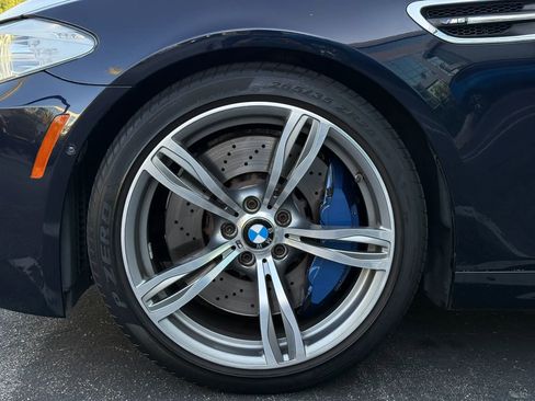 Used 2013 BMW M5 RWD image 11