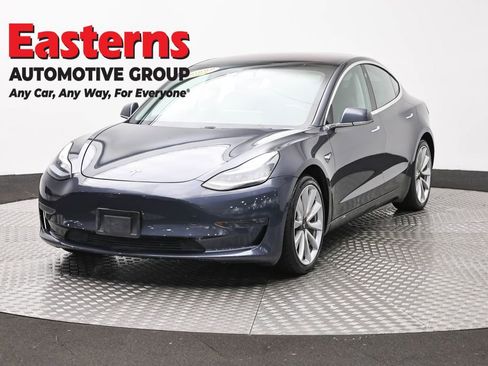 Used 2018 Tesla Model 3 Long Range RWD image 1