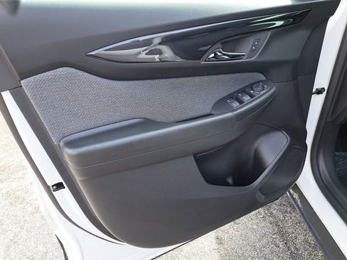 Used 2025 Chevrolet TrailBlazer LT image 17