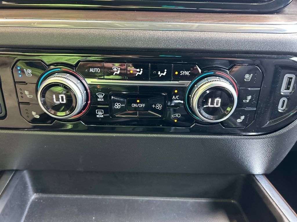 Certified 2024 GMC Sierra 1500 SLT AWD/4WD image 18