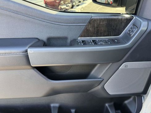 Used 2024 Ford F250 Lariat w/ Lariat Ultimate Package image 17