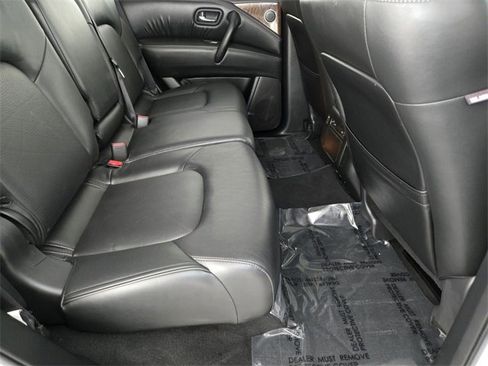 Used 2017 INFINITI QX80 2WD w/ Driver Assistance Package image 18
