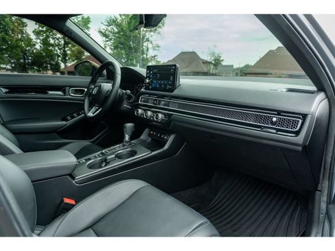 Used 2025 Honda Civic Sport Touring image 18