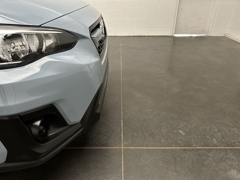 Used 2019 Subaru Crosstrek 2.0i w/ Eyesight System AWD/4WD image 2