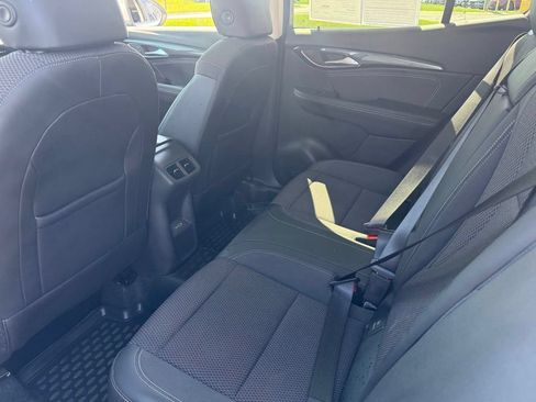 Used 2022 Buick Envision Preferred FWD image 20