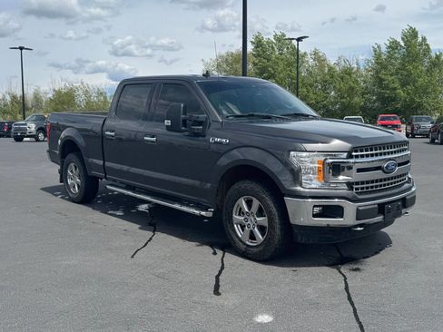 Used 2019 Ford F150 XLT w/ Equipment Group 302A Luxury AWD/4WD image 9