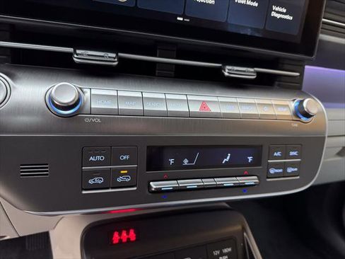 New 2026 Hyundai Kona SEL Premium image 22