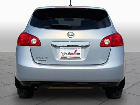 Used 2014 Nissan Rogue S w/ Convenience Package FWD image 5
