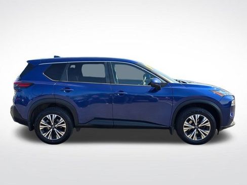 Used 2022 Nissan Rogue SV AWD/4WD image 4