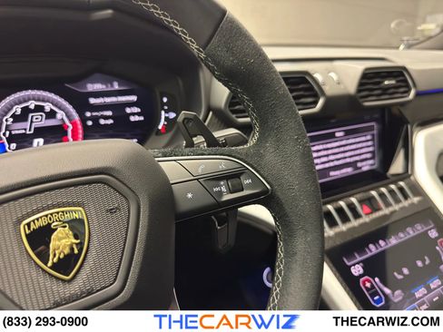 Used 2020 Lamborghini Urus image 68
