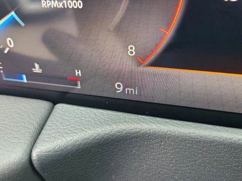 New 2026 Nissan Armada SV image 20