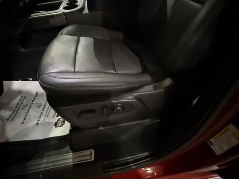 Used 2022 Chevrolet Silverado 1500 LTZ image 23