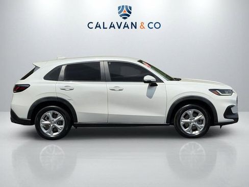 Used 2023 Honda HR-V LX image 8