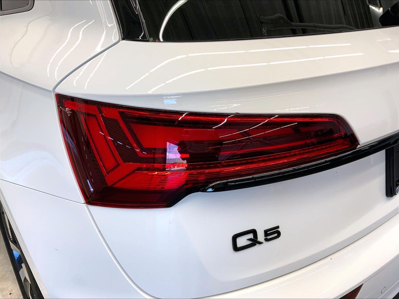 Certified 2023 Audi Q5 2.0T Premium Plus w/ Premium Plus Package AWD/4WD image 28