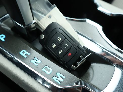 Used 2013 Chevrolet Equinox LT image 24