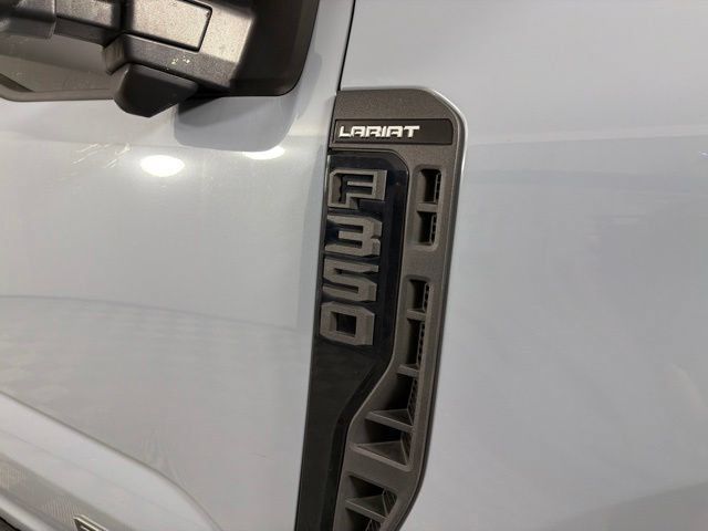 Used 2024 Ford F350 Lariat w/ Black Appearance Package AWD/4WD image 19