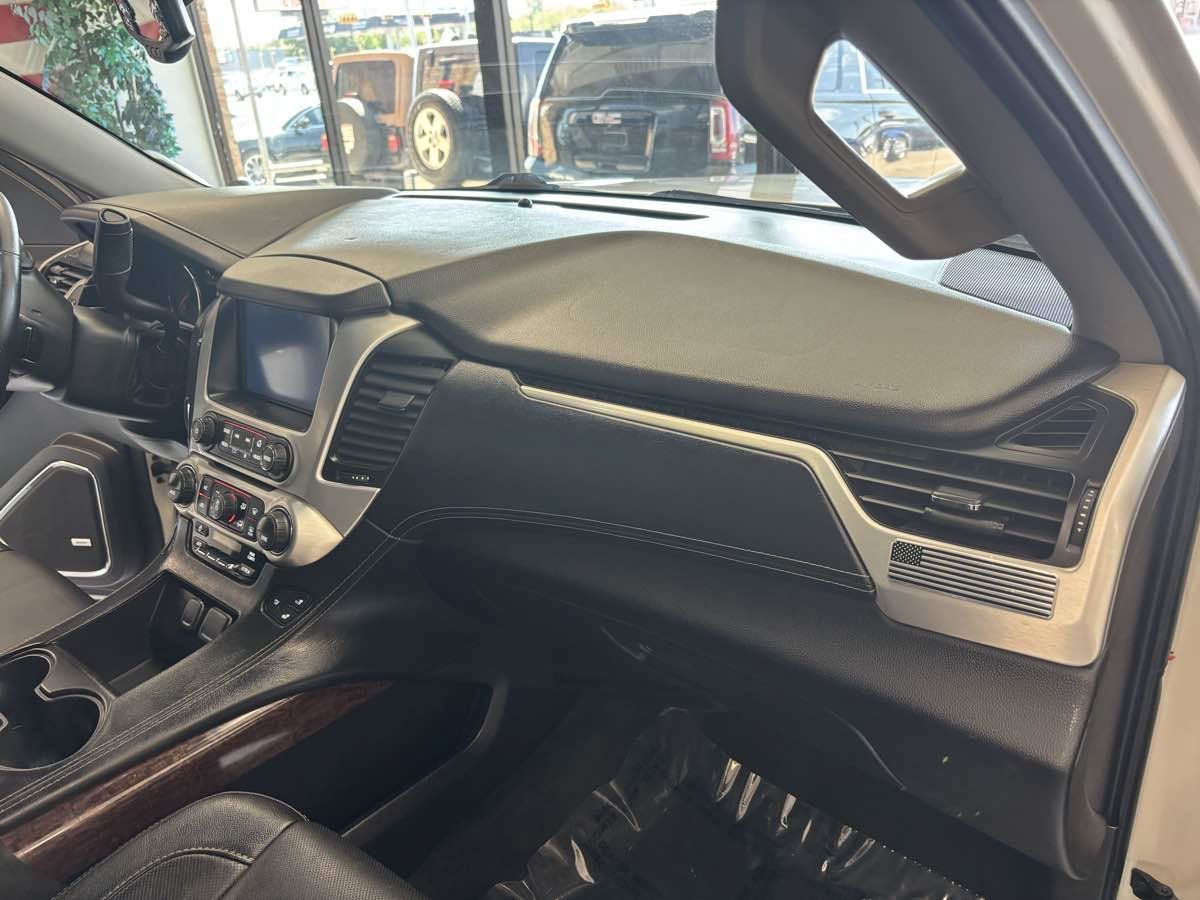 Used 2015 GMC Yukon XL SLT w/ Open Road Package RWD image 14
