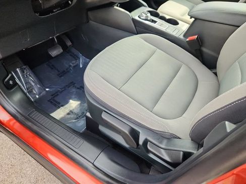 Used 2020 Ford Escape S FWD image 19