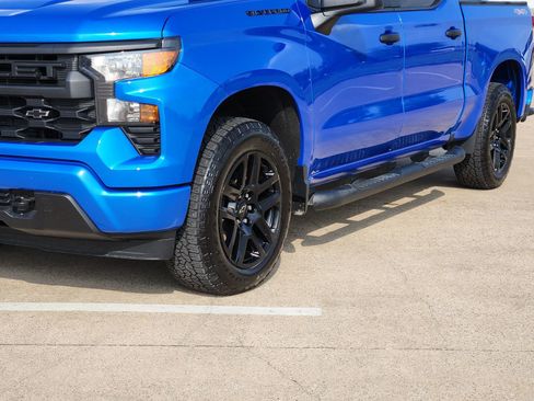 Used 2026 Chevrolet Silverado 1500 Custom w/ Turbomax Blackout Package AWD/4WD image 10