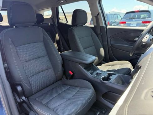 Certified 2024 GMC Terrain SLE w/ Driver Convenience Package FWD image 28