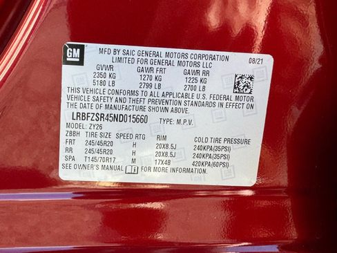 Used 2022 Buick Envision Avenir w/ Technology Package II image 30