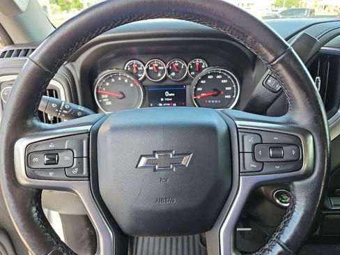 Used 2021 Chevrolet Silverado 1500 RST w/ LPO, Blackout Package AWD/4WD image 19