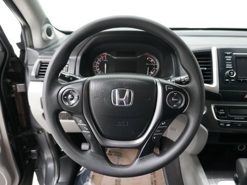 Used 2016 Honda Pilot LX image 15