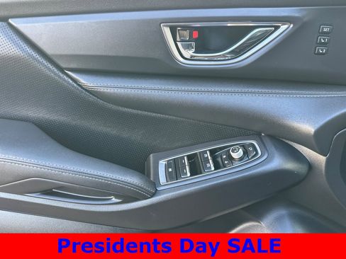 Used 2024 Subaru Ascent Limited w/ Technology Package image 11