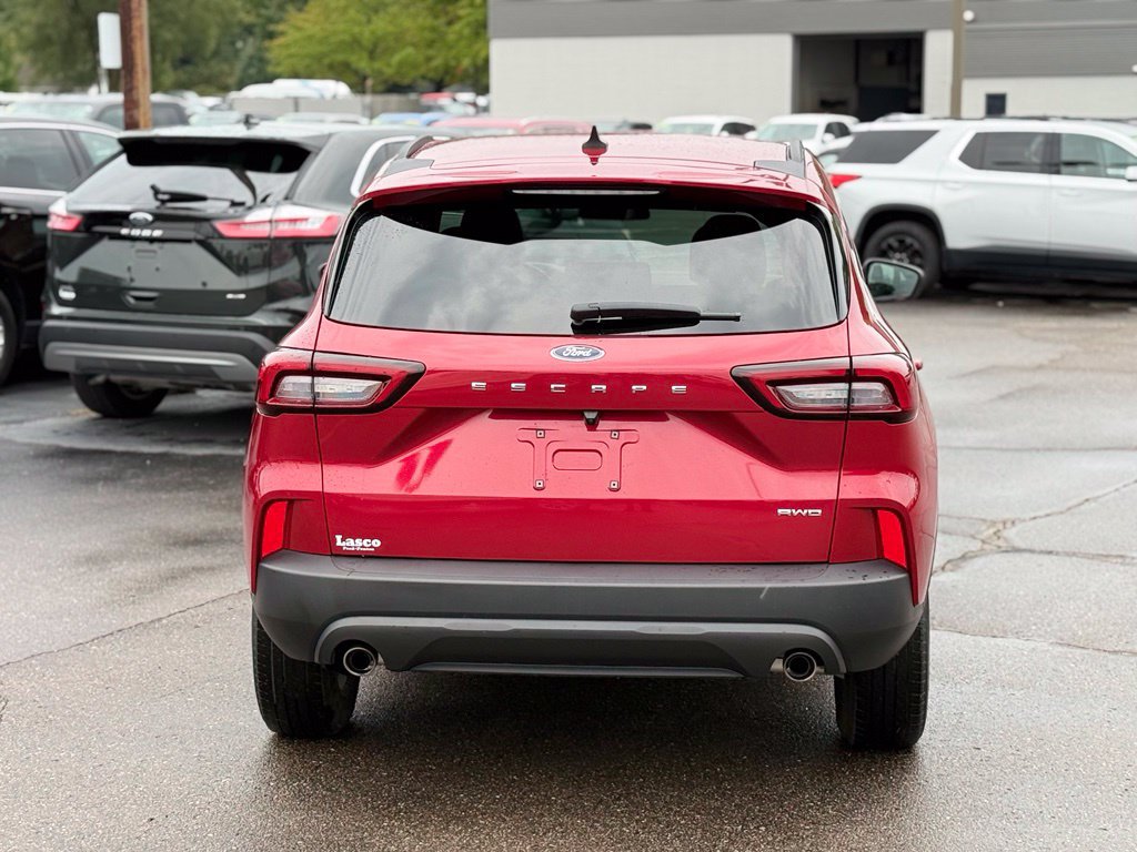 Used 2025 Ford Escape ST-Line AWD/4WD image 32