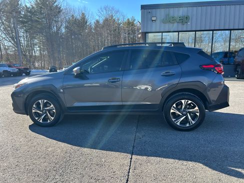 Used 2024 Subaru Crosstrek 2.0i Premium image 12